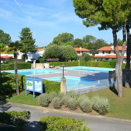 Two-level Flat With Shared Pool Bibione