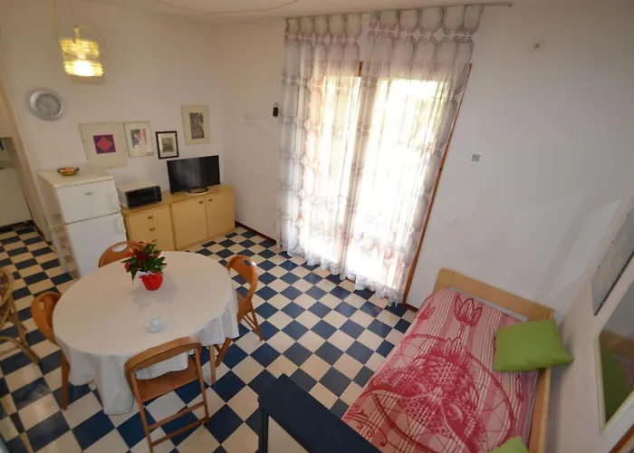 Apartman Two-level Flat With Shared Pool *