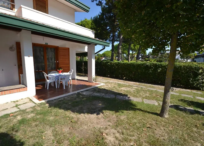 Two-level Flat With Shared Pool Apartman Bibione